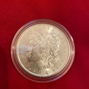 Morgan Silver Dollar E Pluribus Unum 1884 coin